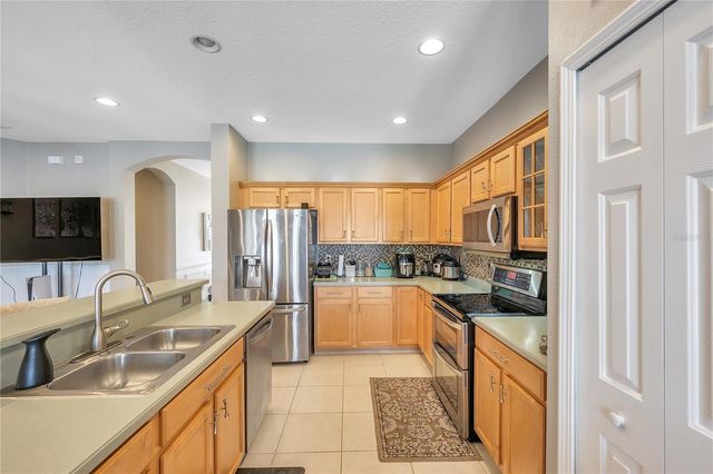 11747 MANISTIQUE WAY, New Port Richey, FL 34654