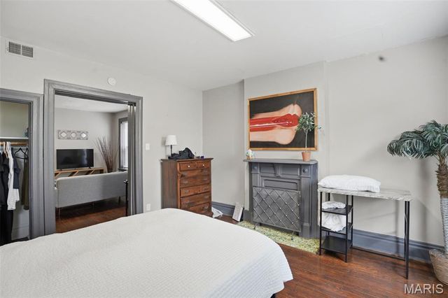 3847 Blaine Avenue, St Louis, MO 63110