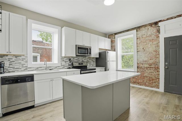 3847 Blaine Avenue, St Louis, MO 63110
