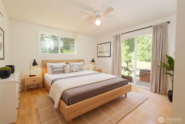 14808 Larch Way, Lynnwood, WA 98087