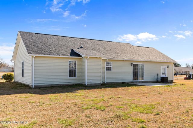 119 Annie Road, Richlands, NC 28574