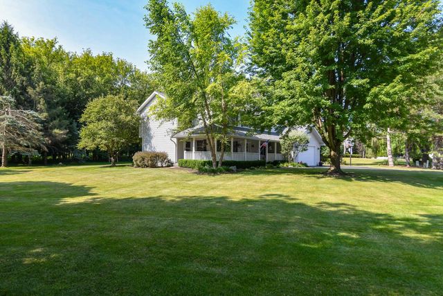 371 Frost DRIVE, Williams Bay, WI 53191