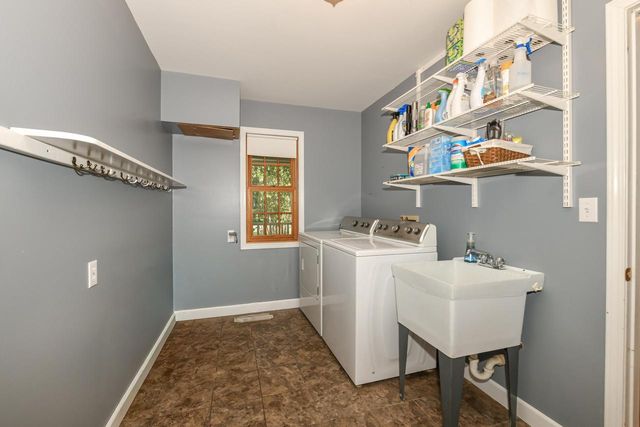 371 Frost DRIVE, Williams Bay, WI 53191