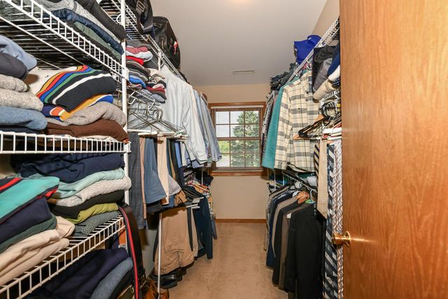371 Frost DRIVE, Williams Bay, WI 53191