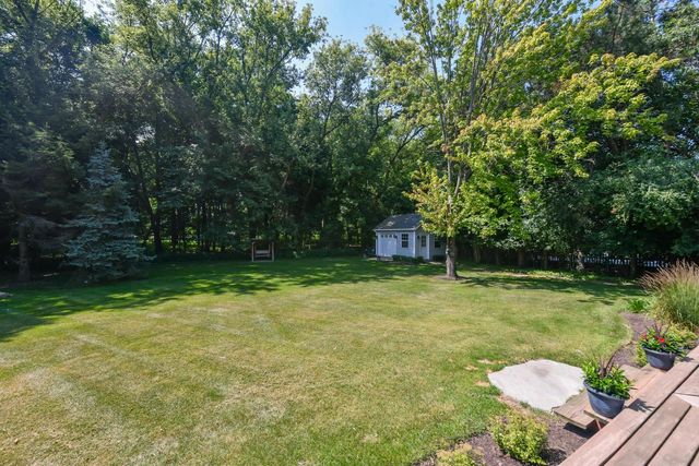 371 Frost DRIVE, Williams Bay, WI 53191