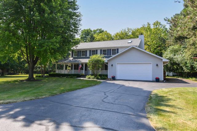 371 Frost DRIVE, Williams Bay, WI 53191