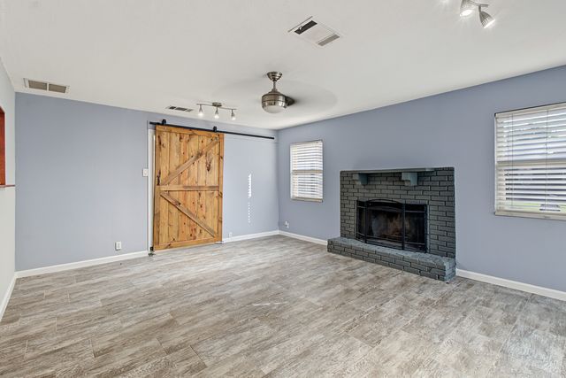 4716 Kyle Drive, Balch Springs, TX 75180