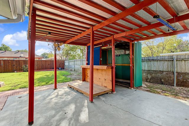4716 Kyle Drive, Balch Springs, TX 75180