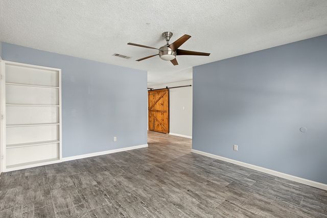 4716 Kyle Drive, Balch Springs, TX 75180