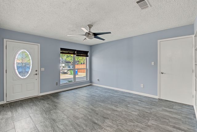 4716 Kyle Drive, Balch Springs, TX 75180