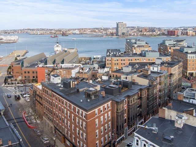8 Battery Street 8, Boston, MA 02109