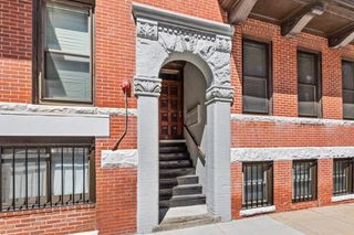 8 Battery Street 8, Boston, MA 02109