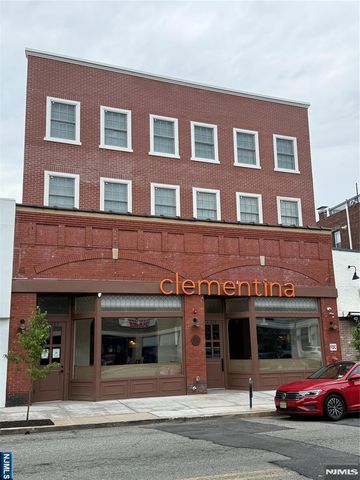 627 Valley Road F, Montclair, NJ 07043