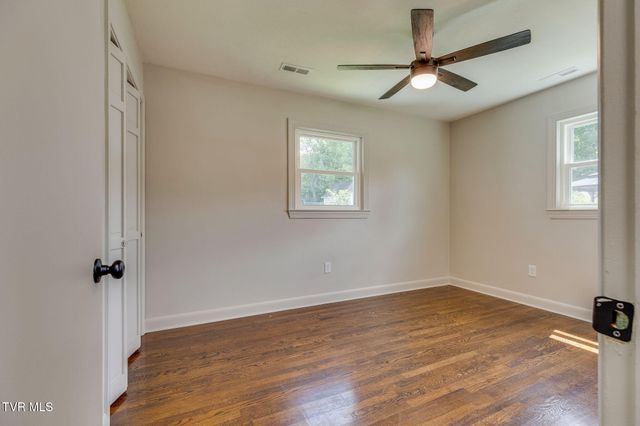 203 Hickory Road, Bristol, TN 37620