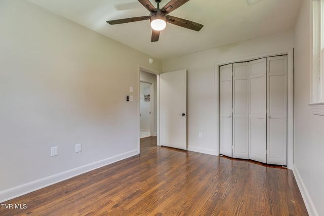 203 Hickory Road, Bristol, TN 37620