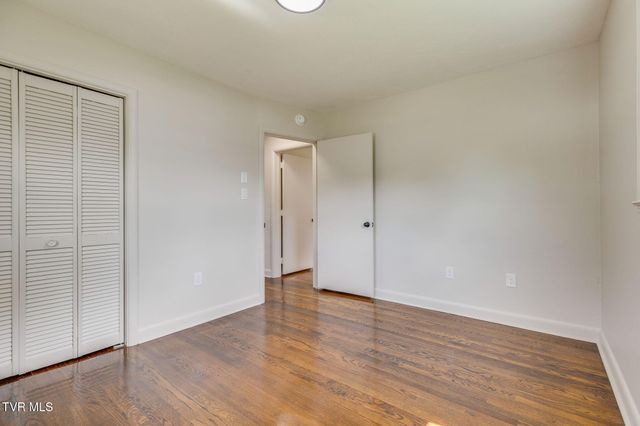 203 Hickory Road, Bristol, TN 37620