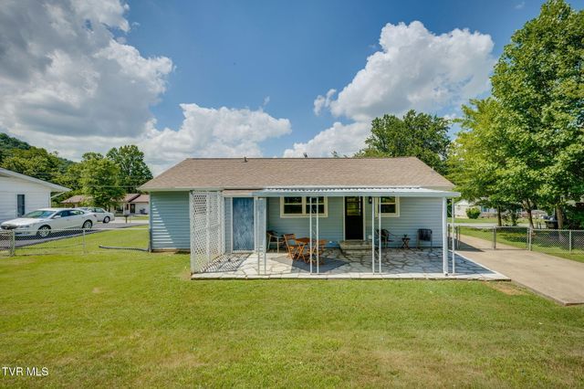 203 Hickory Road, Bristol, TN 37620