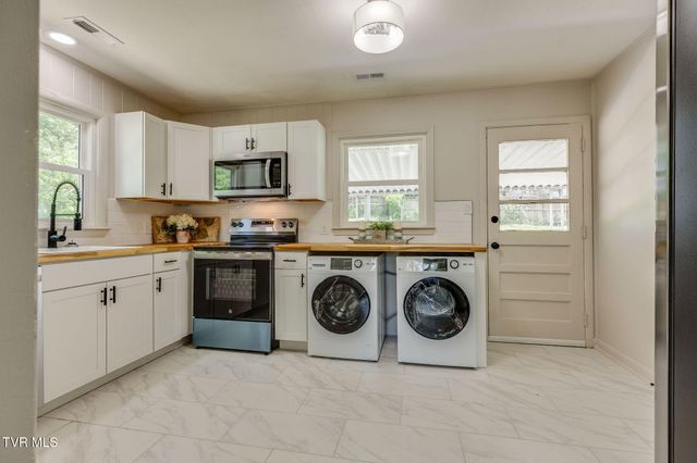 203 Hickory Road, Bristol, TN 37620