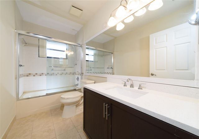 6680 Canary Palm Circle, Boca Raton, FL 33433