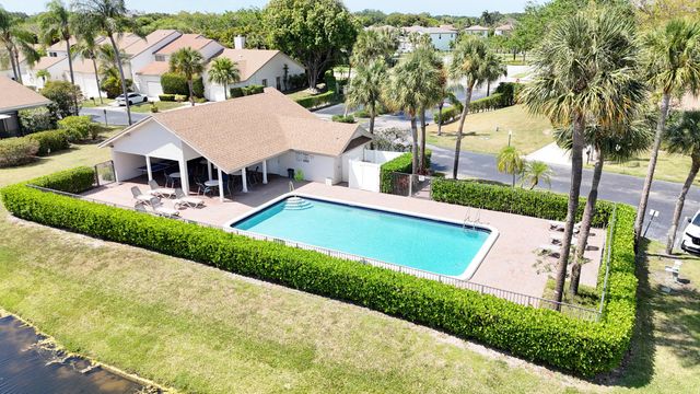 6680 Canary Palm Circle, Boca Raton, FL 33433
