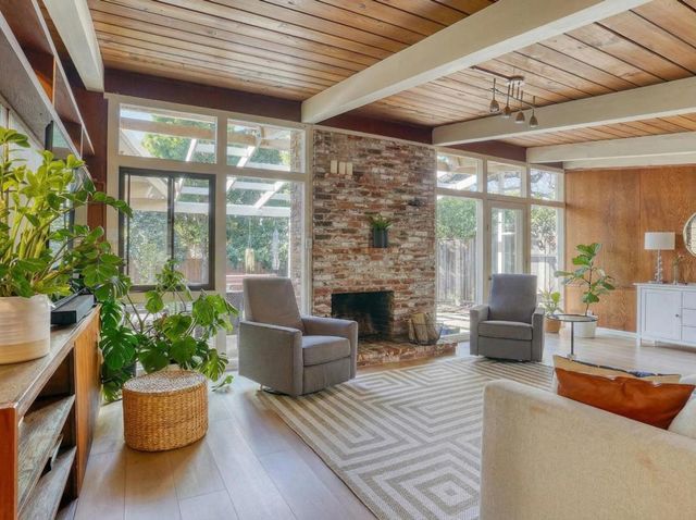 1914 Channing Avenue, Palo Alto, CA 94303