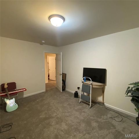 164 Hartford Court, Fenton, MO 63026