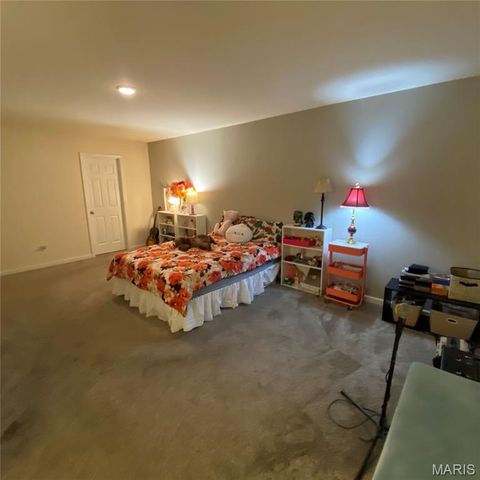 164 Hartford Court, Fenton, MO 63026