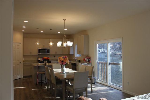 164 Hartford Court, Fenton, MO 63026