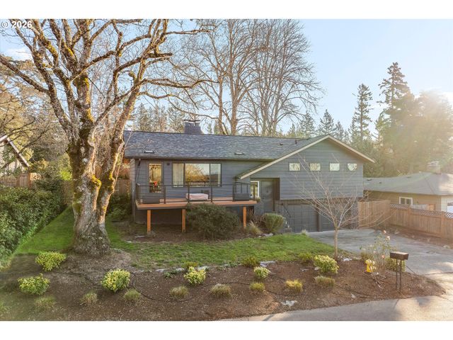 2400 Sw 81ST Ave, Portland, OR 97225