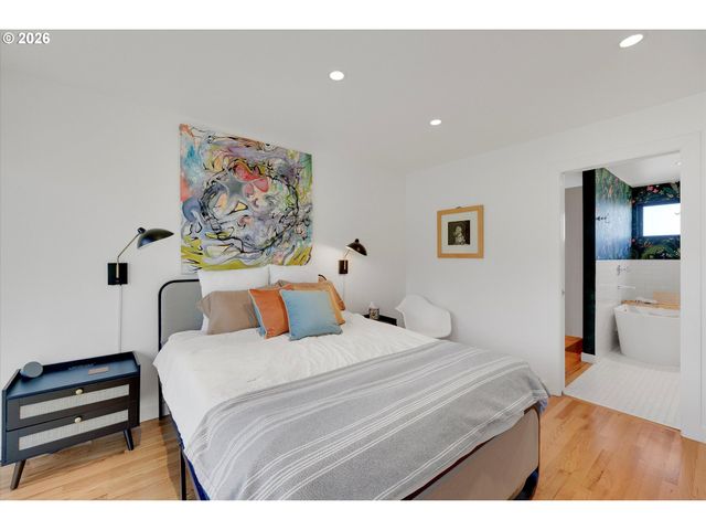 2400 Sw 81ST Ave, Portland, OR 97225