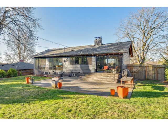 2400 Sw 81ST Ave, Portland, OR 97225