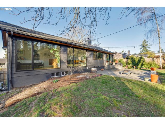 2400 Sw 81ST Ave, Portland, OR 97225