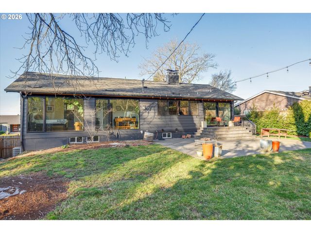2400 Sw 81ST Ave, Portland, OR 97225