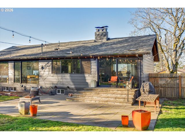 2400 Sw 81ST Ave, Portland, OR 97225