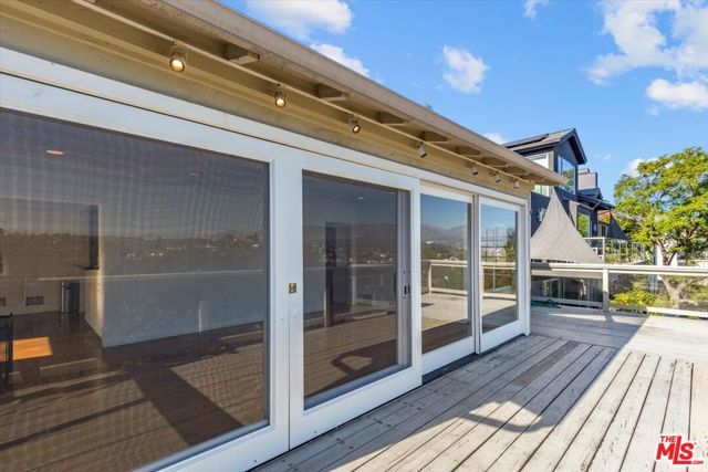 2258 Moreno Drive, Los Angeles, CA 90039