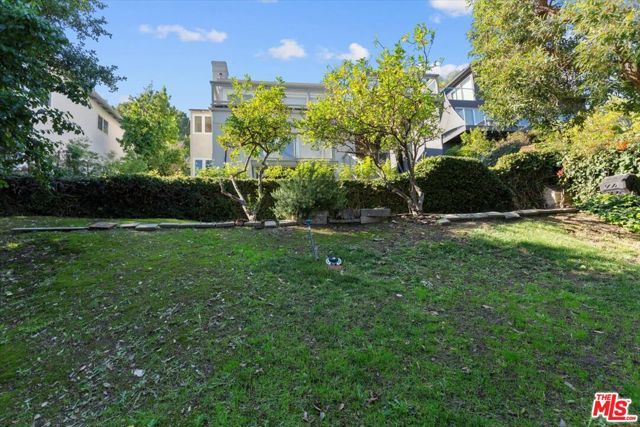 2258 Moreno Drive, Los Angeles, CA 90039