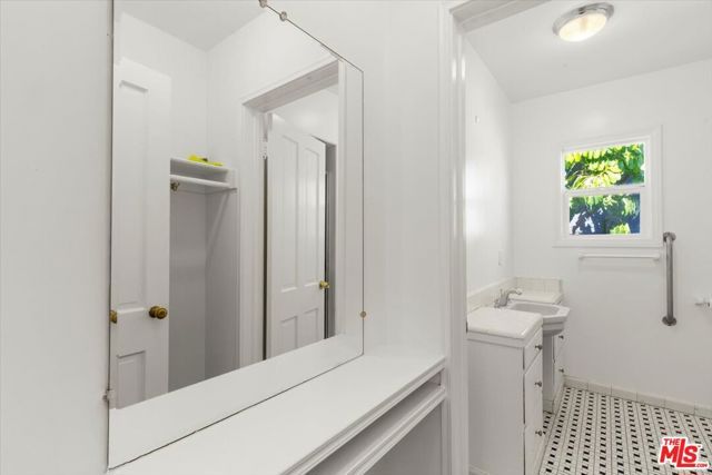 2258 Moreno Drive, Los Angeles, CA 90039