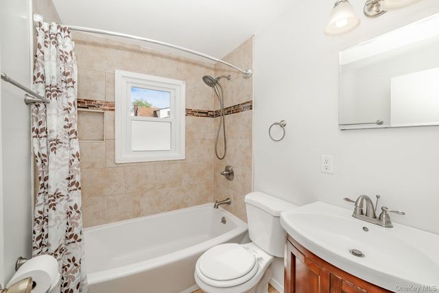 1 Robert Avenue, Massapequa, NY 11758