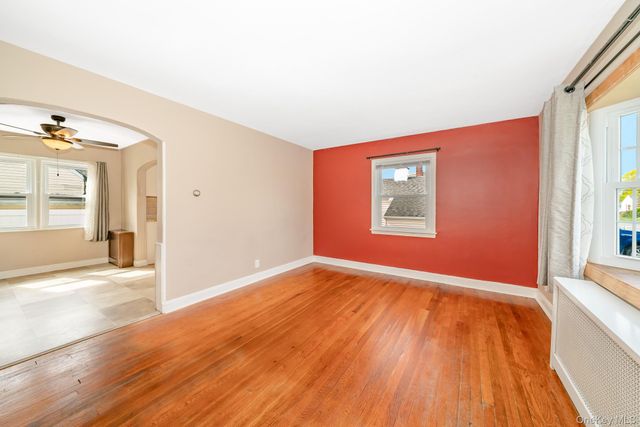 1 Robert Avenue, Massapequa, NY 11758