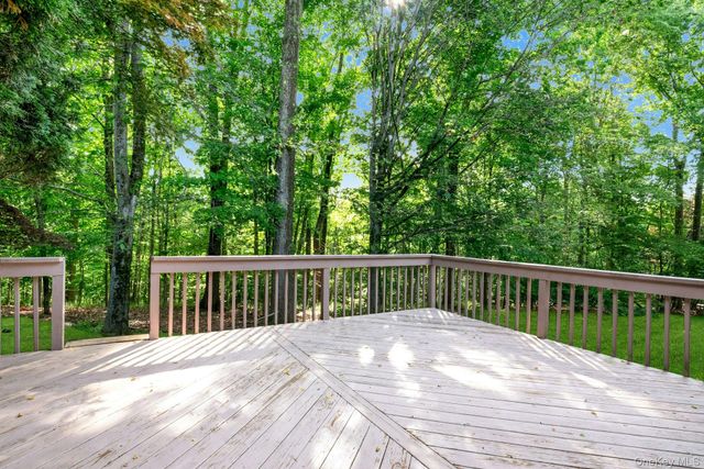 47 Maple Hill Drive 47, Mahopac, NY 10541