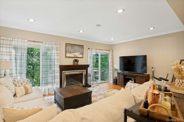 47 Maple Hill Drive 47, Mahopac, NY 10541