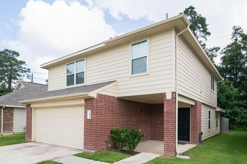 11907 Pia Drive, Houston, TX 77044