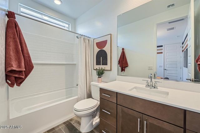 8259 E PRAIRIE Avenue, Mesa, AZ 85212