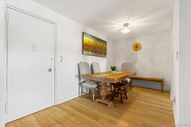 1085 Warburton Ave 304, Yonkers, NY 10701