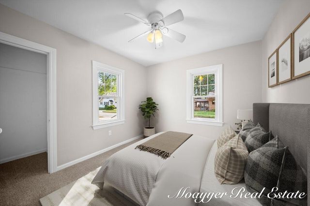 32 Holly Street, Wyoming, MI 49548