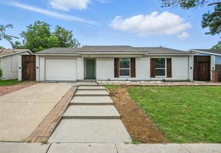 1320 Palisades Drive, Lewisville, TX 75067