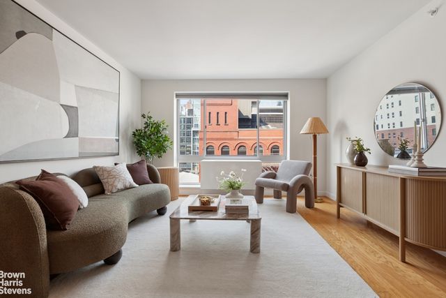 555 W 23RD Street N9N, New York City, NY 10011