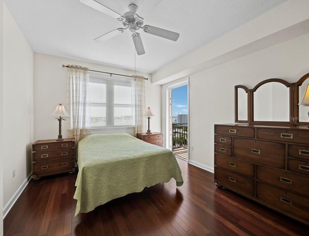 750 N TAMIAMI TRAIL 906, Sarasota, FL 34236