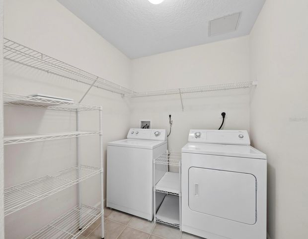 750 N TAMIAMI TRAIL 906, Sarasota, FL 34236