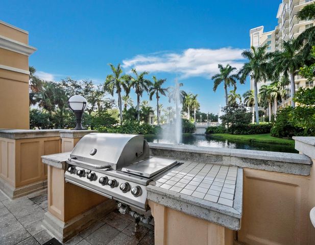 750 N TAMIAMI TRAIL 906, Sarasota, FL 34236